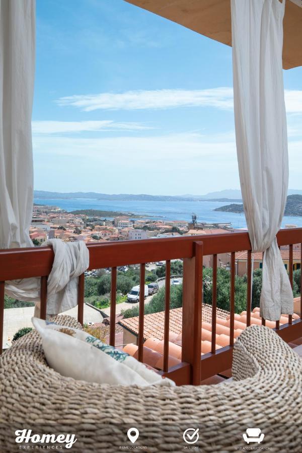 Homey Experience - Central Stay La Maddalena  Exteriör bild
